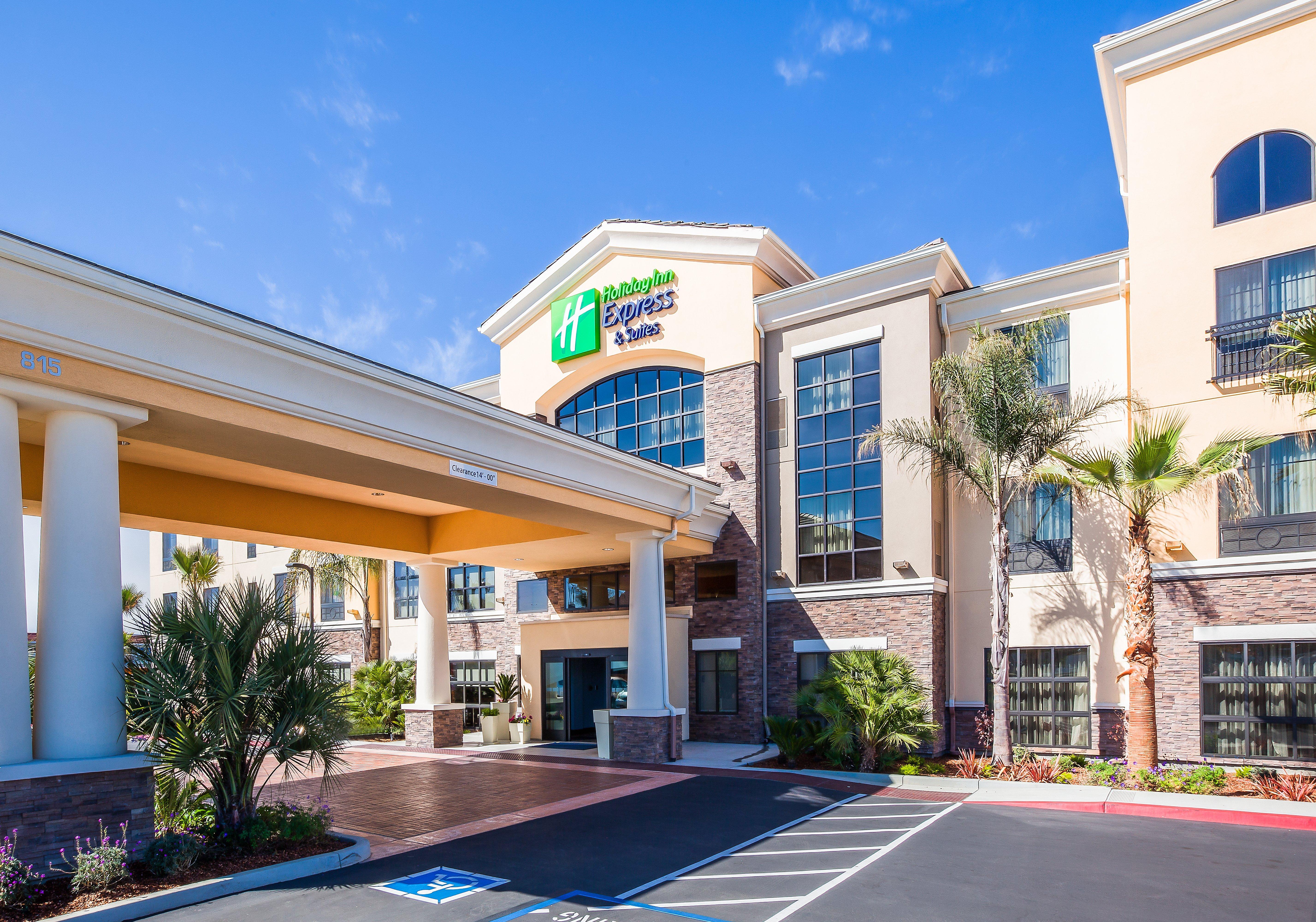 Holiday Inn Express & Suites Eureka By Ihg Exterior foto